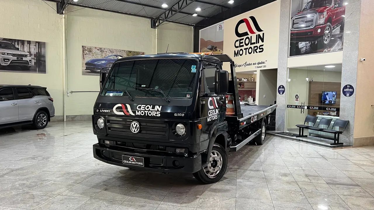 Caminhão Plataforma VW 8160E  2017