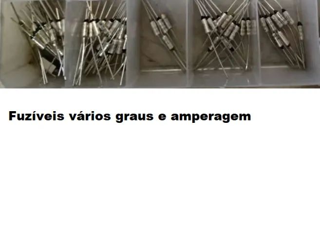 Fuzíveis de muitos graus e amperagem diferentes
