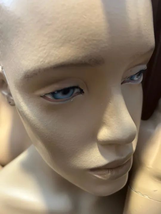 Mannequin de corpo inteiro para vitrine (Cada) - Foto 4