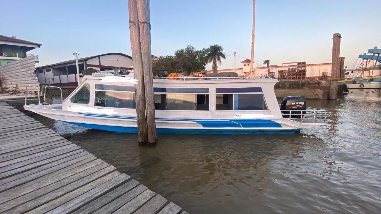 Lancha para transporte de passageiros - Foto 3