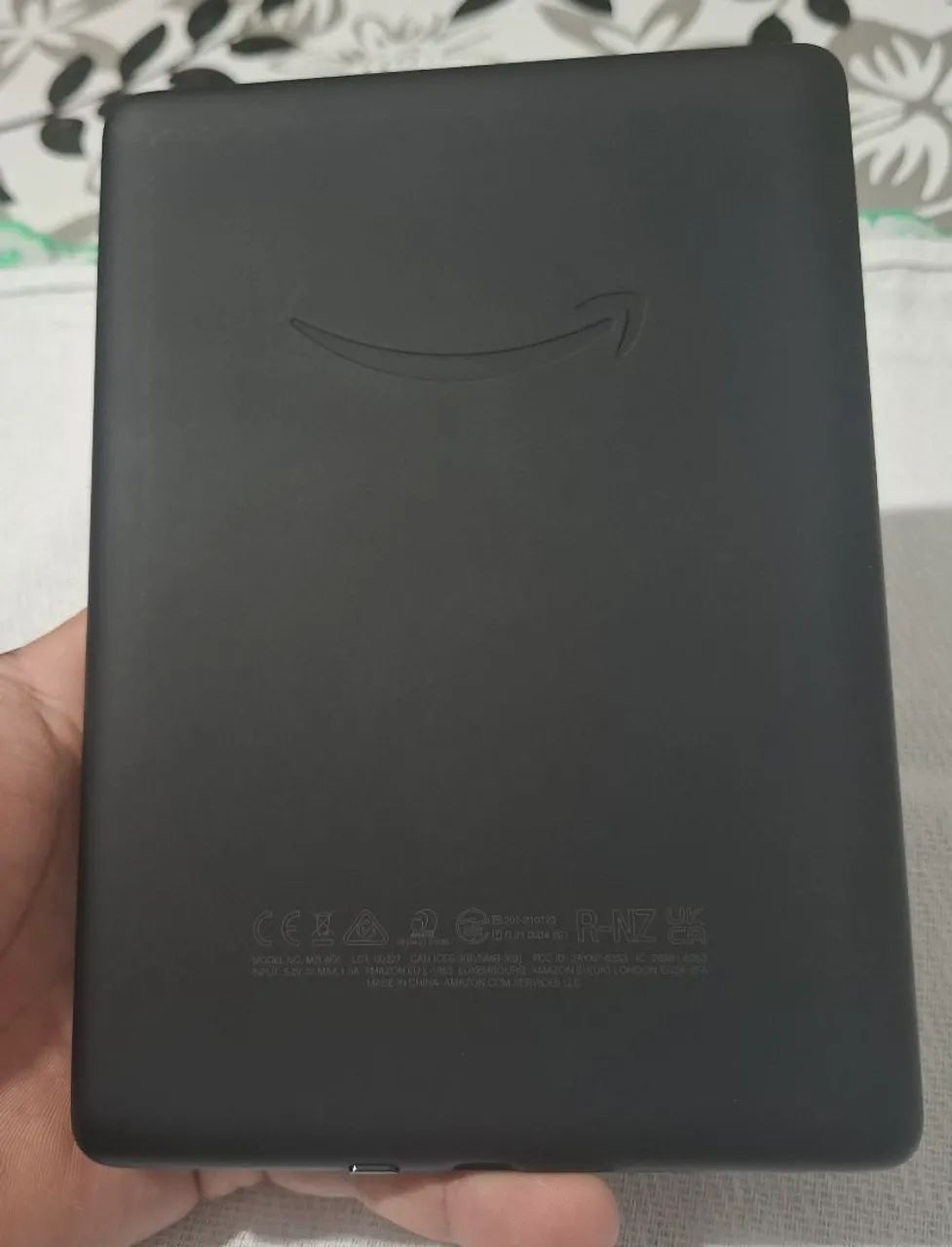 Kindle Paperwhite Signature Edition 11ª Geração - Estado de Novo