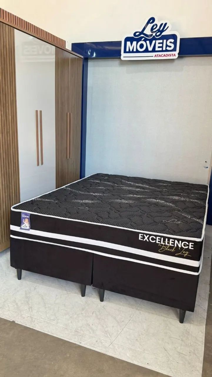 Cama queen size  Black_ Molas ensacadas 