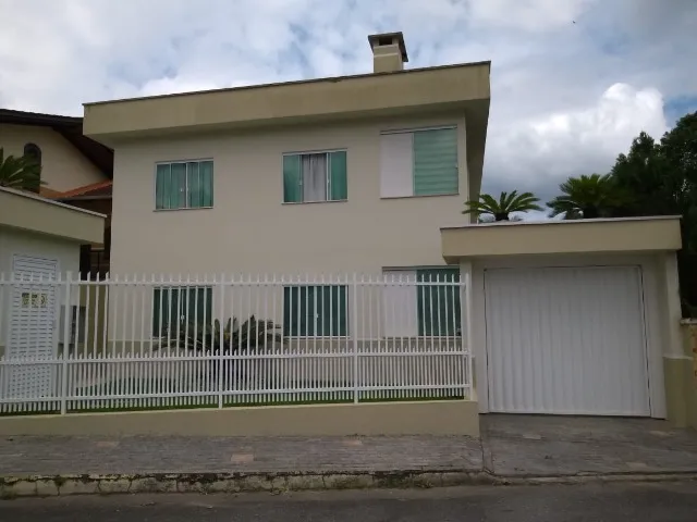 Apartamento no Bairro da Velha