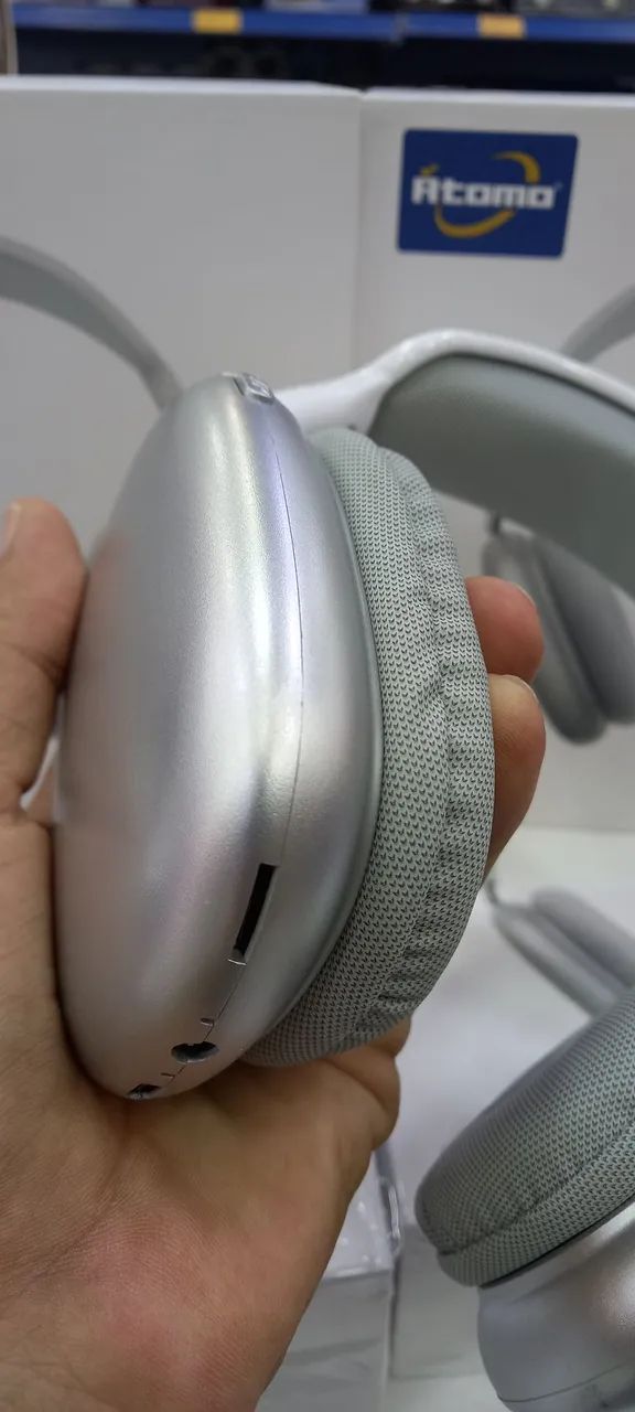 Fone de ouvido tipo Air pods. Excelente qualidade de som. Confortável. - Foto 4
