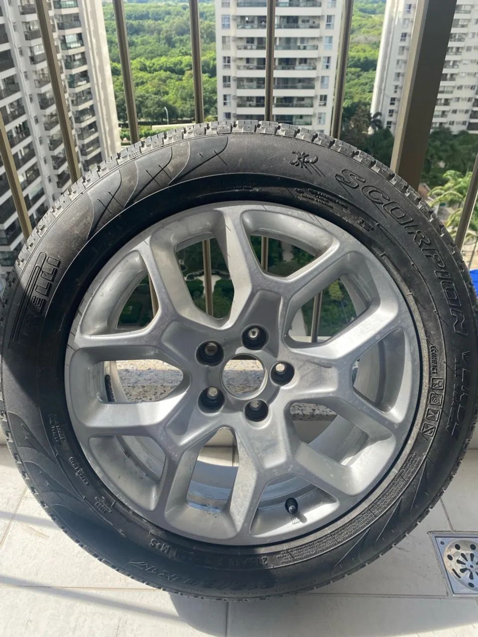 Rodas de liga leve Jeep Renegade 