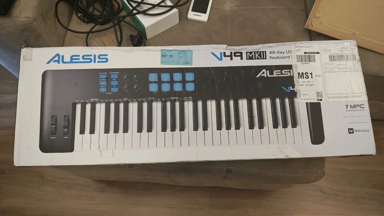 Controladora Alesis V49 - Foto 3