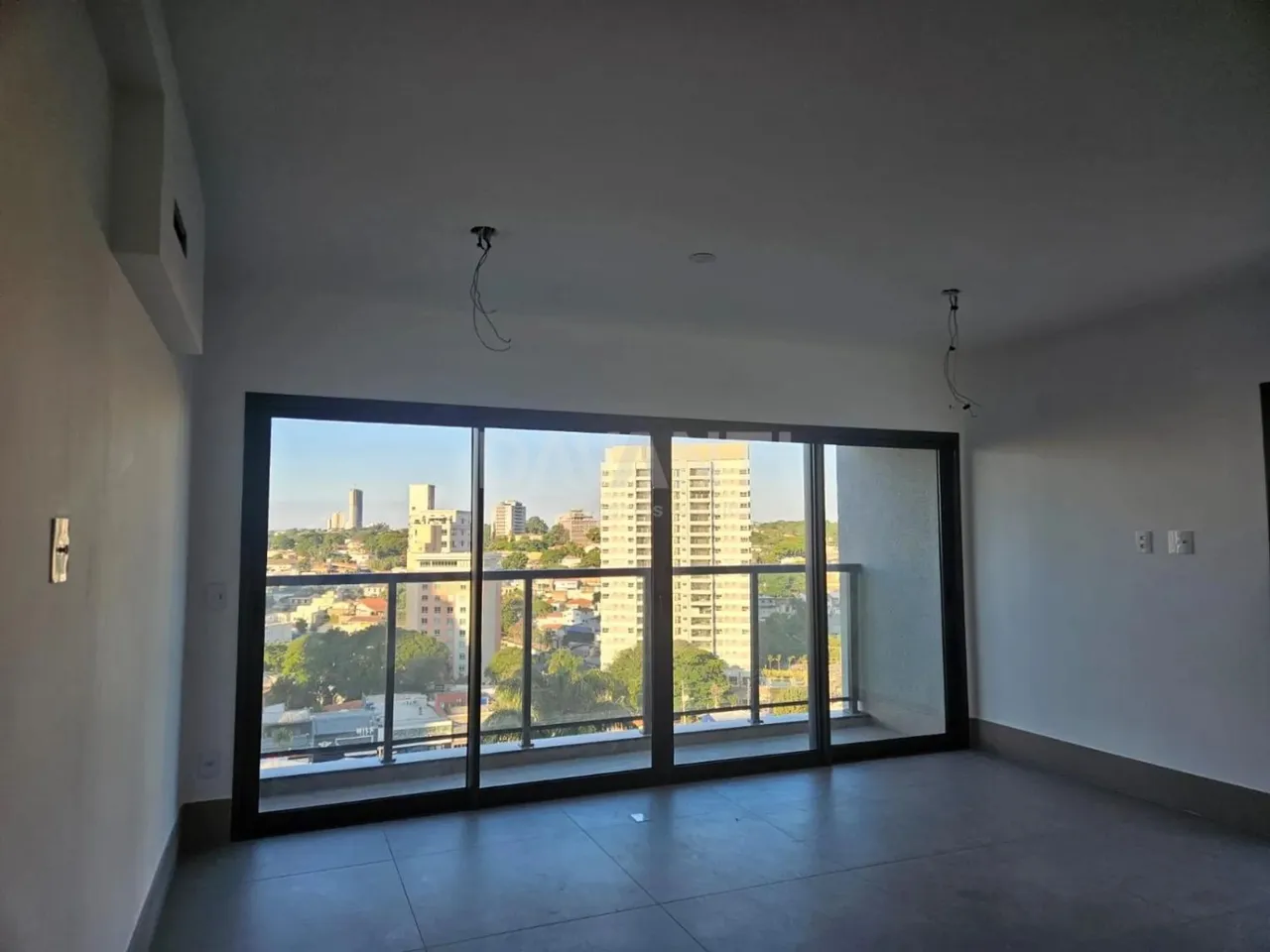 Studio à venda no Cambuí em Campinas na Davanti Imóveis.