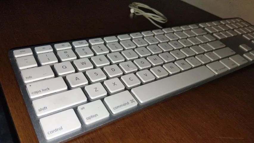 Teclado Usb Mac Apple Keyboard Com Defeito Leia - Foto 5