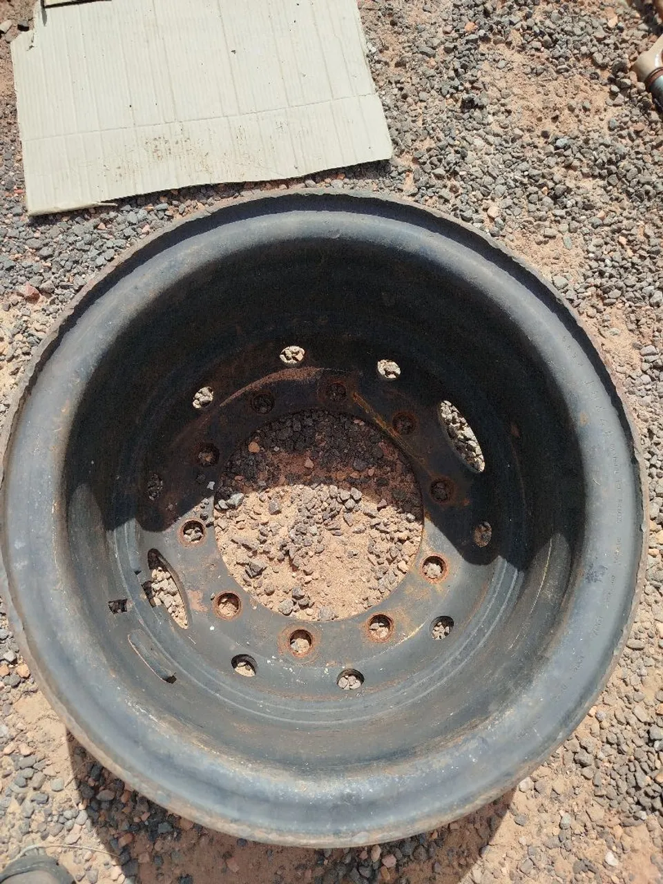 Aro de roda caminhão