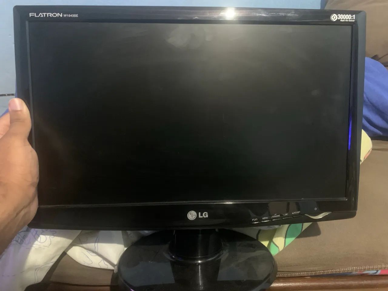 Monitor LG FLATRON64312624737793120