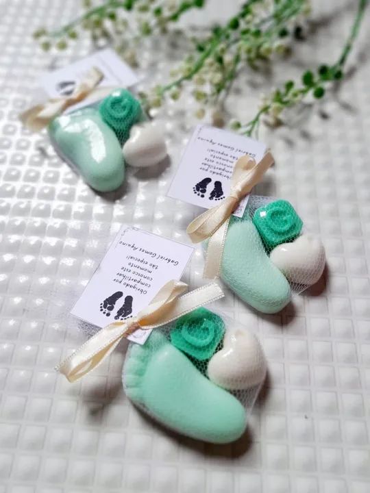 Lembrancinhas de Chá de Bebê - Sabonetes Personalizados