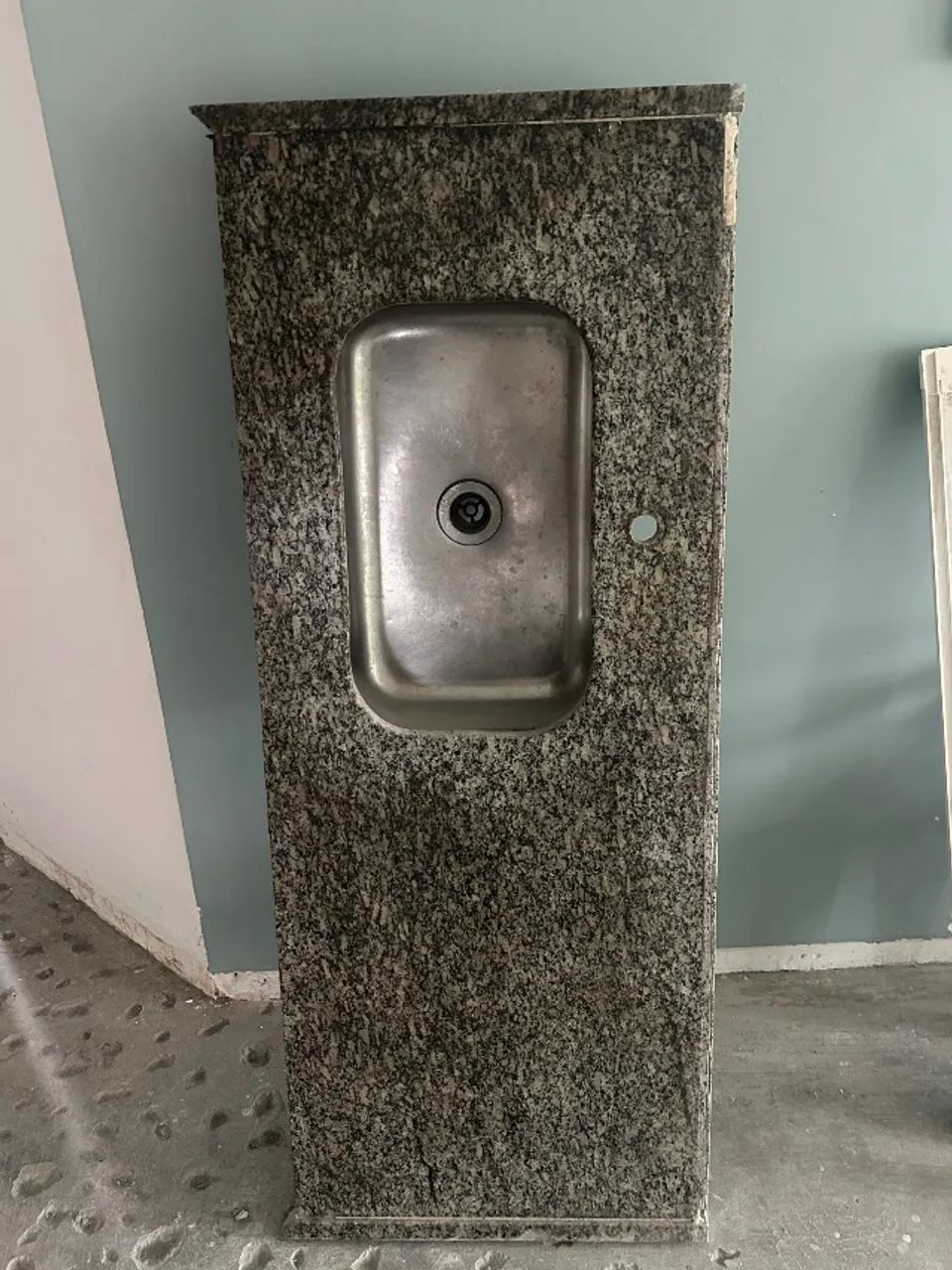 Pia de mármore com cuba retangular  - Foto 4