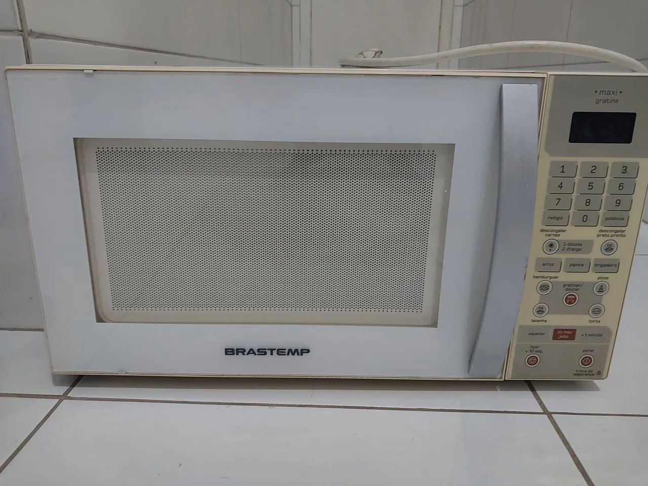 Micro-ondas Brastemp Maxi Gratine 30 litros 127V