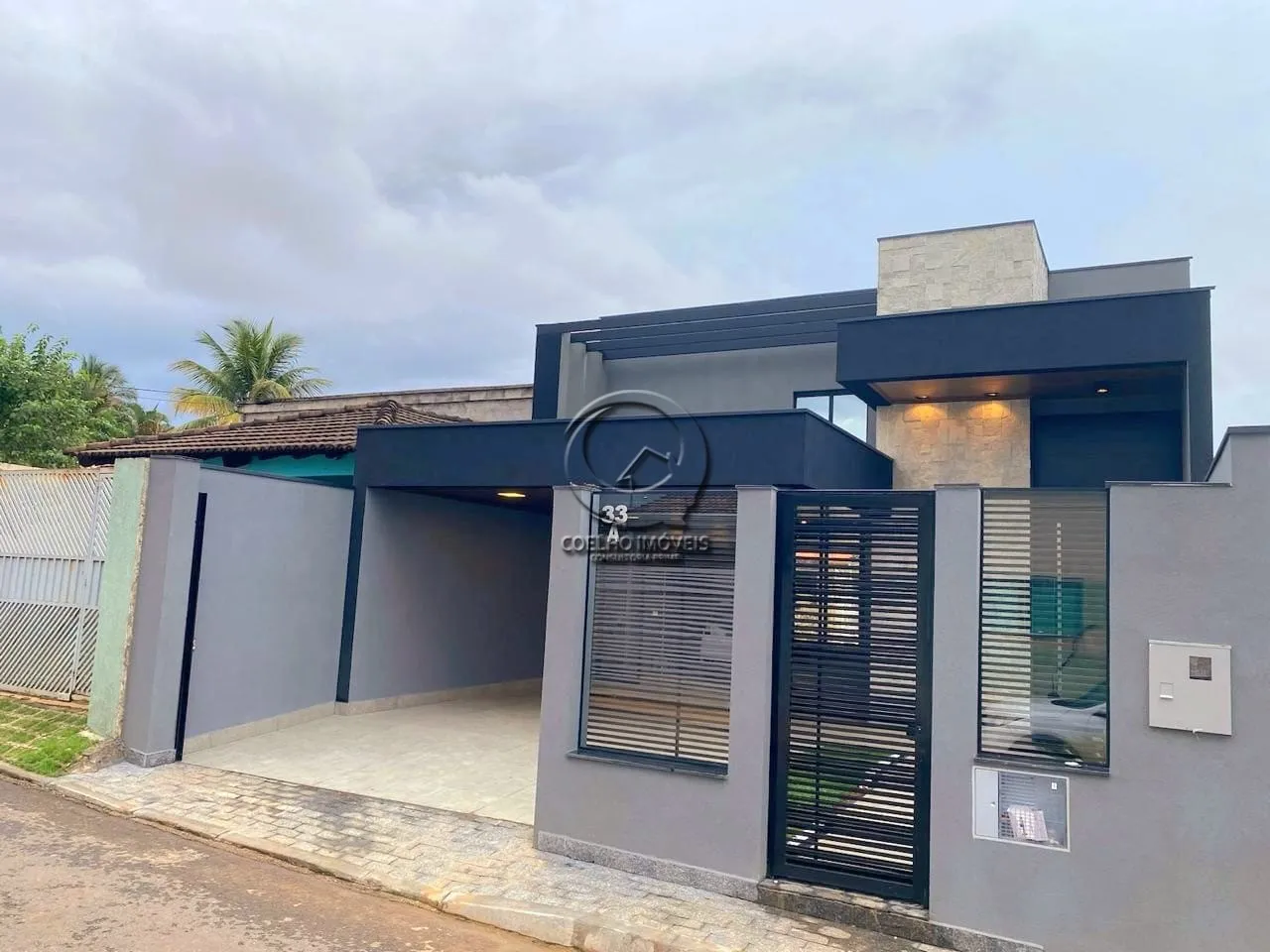 RUA 3 VICENTE PIRES CASA COM 04 SUÍTES LINDO ACABAMENTO COM PISCINA E CHURRASQUEIRA