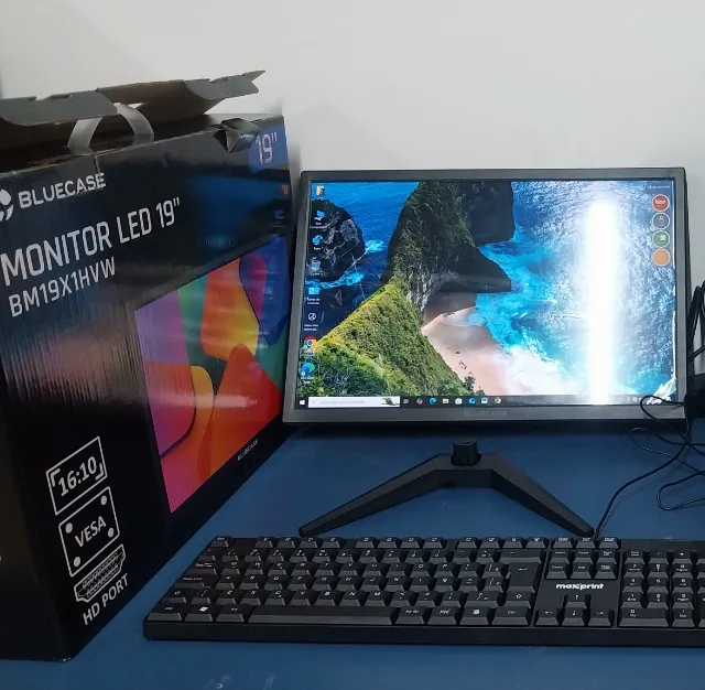 Monitor 19 Blucase Saída Hdmi e Vga Completo Estado Novo Na caixa