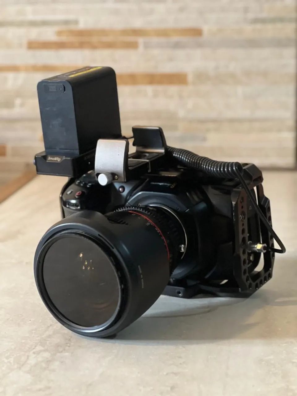 Câmera Black Magic poket 4k (leia anúncio) - Foto 2