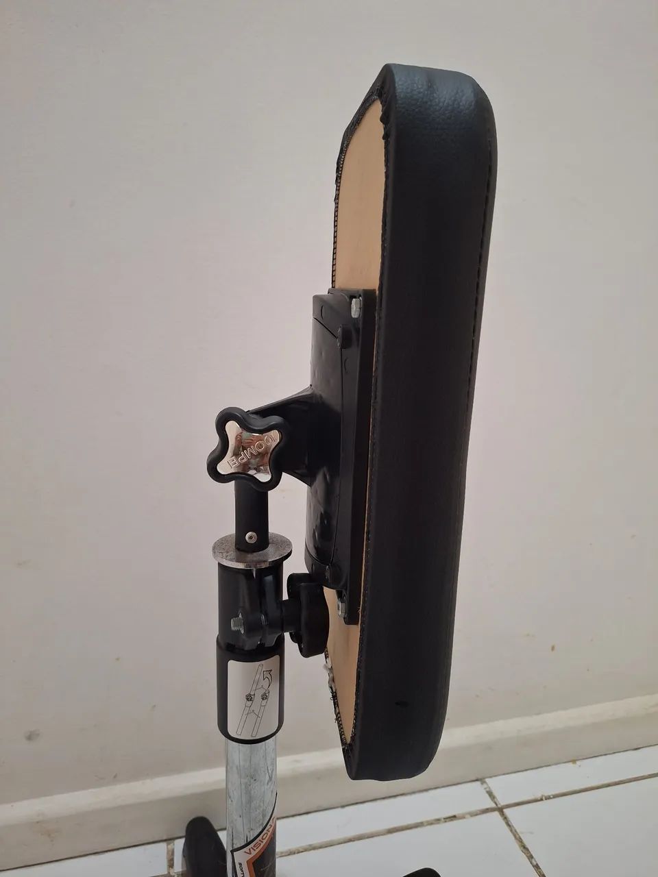 Apoio de Braço para Tatuagem 