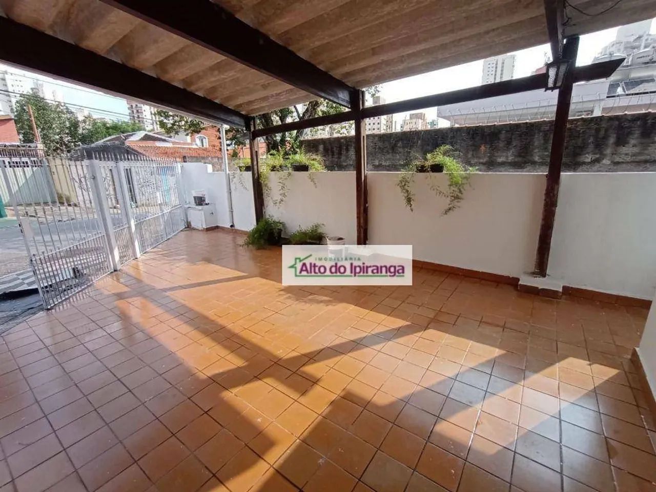 Casa com 4 dormitórios para alugar, 420 m² por R$ 3.500,00/mês - Vila Gumercindo - São Pau - Foto 2