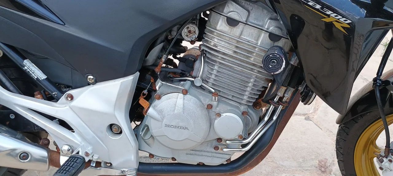 Cb300r 14/15. Km 91000 valor 80000 - Foto 2