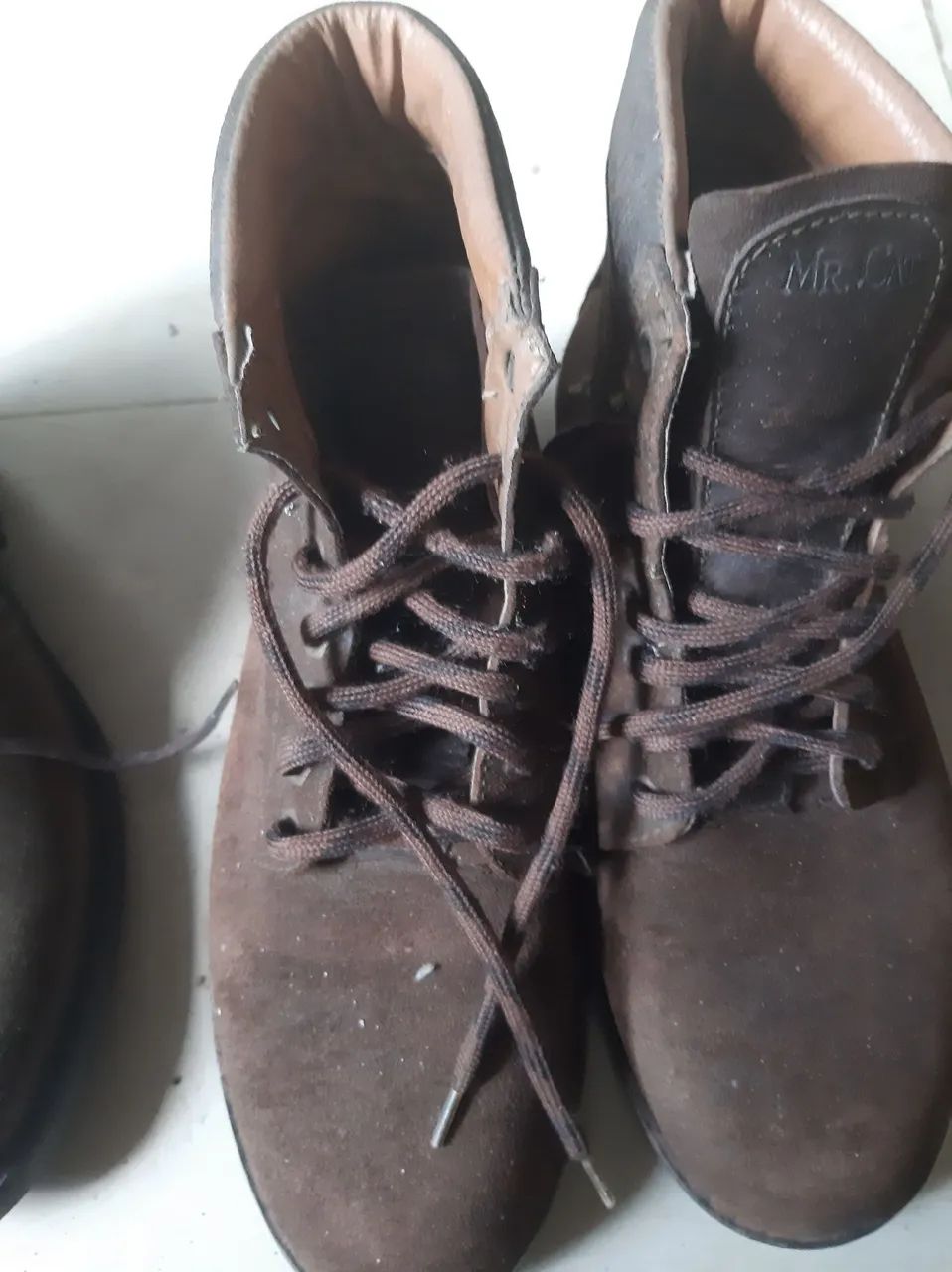 Bota de couro marrom - Foto 4