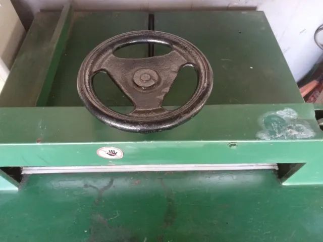 guilhotina64169294394369123