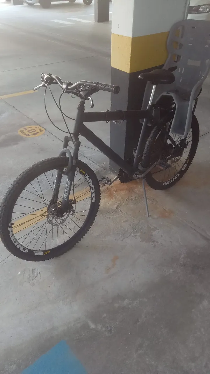 Bicicleta Aro 26 com Cadeirinha Infantil