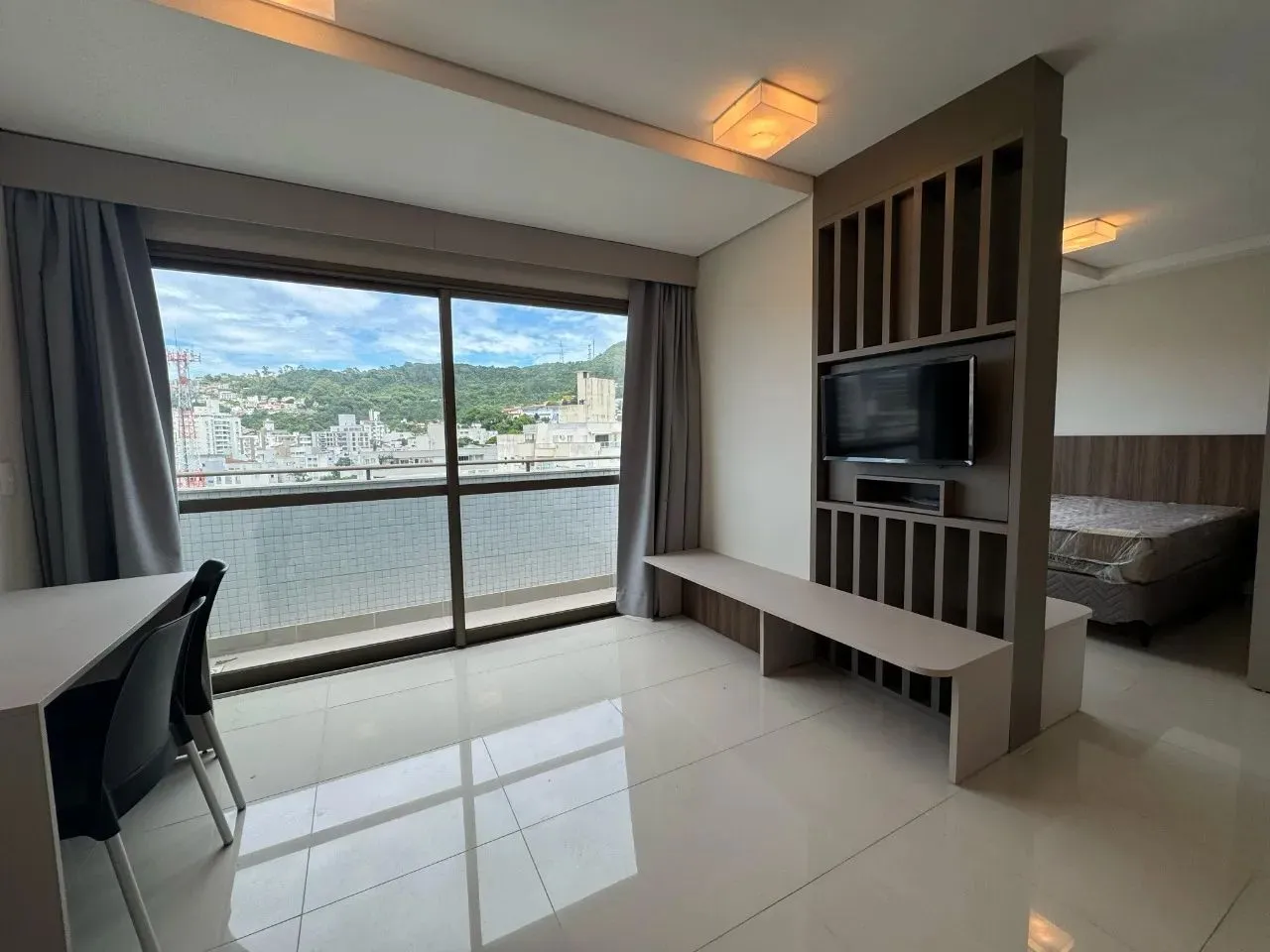 Studio para locação na Trindade