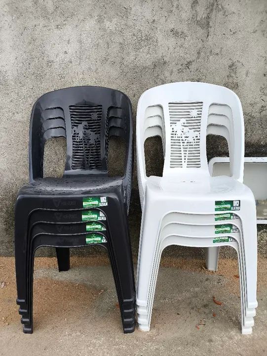 Cadeiras Plásticas Empilháveis - Preço Imperdível! - Foto 2