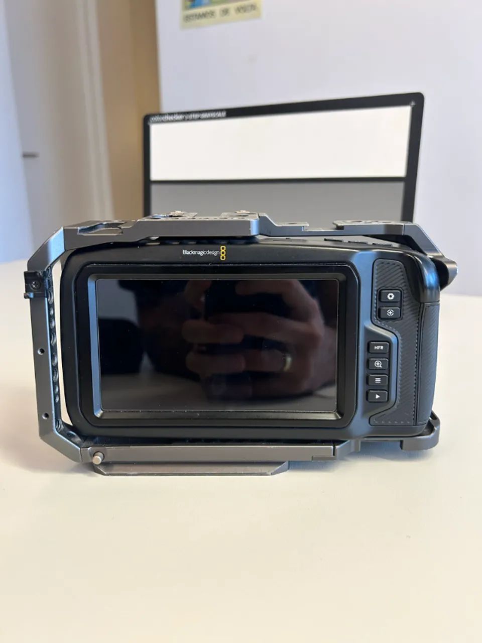 Câmera BlackMagic 6k - Kit com cage tilta + base tilta - Foto 3