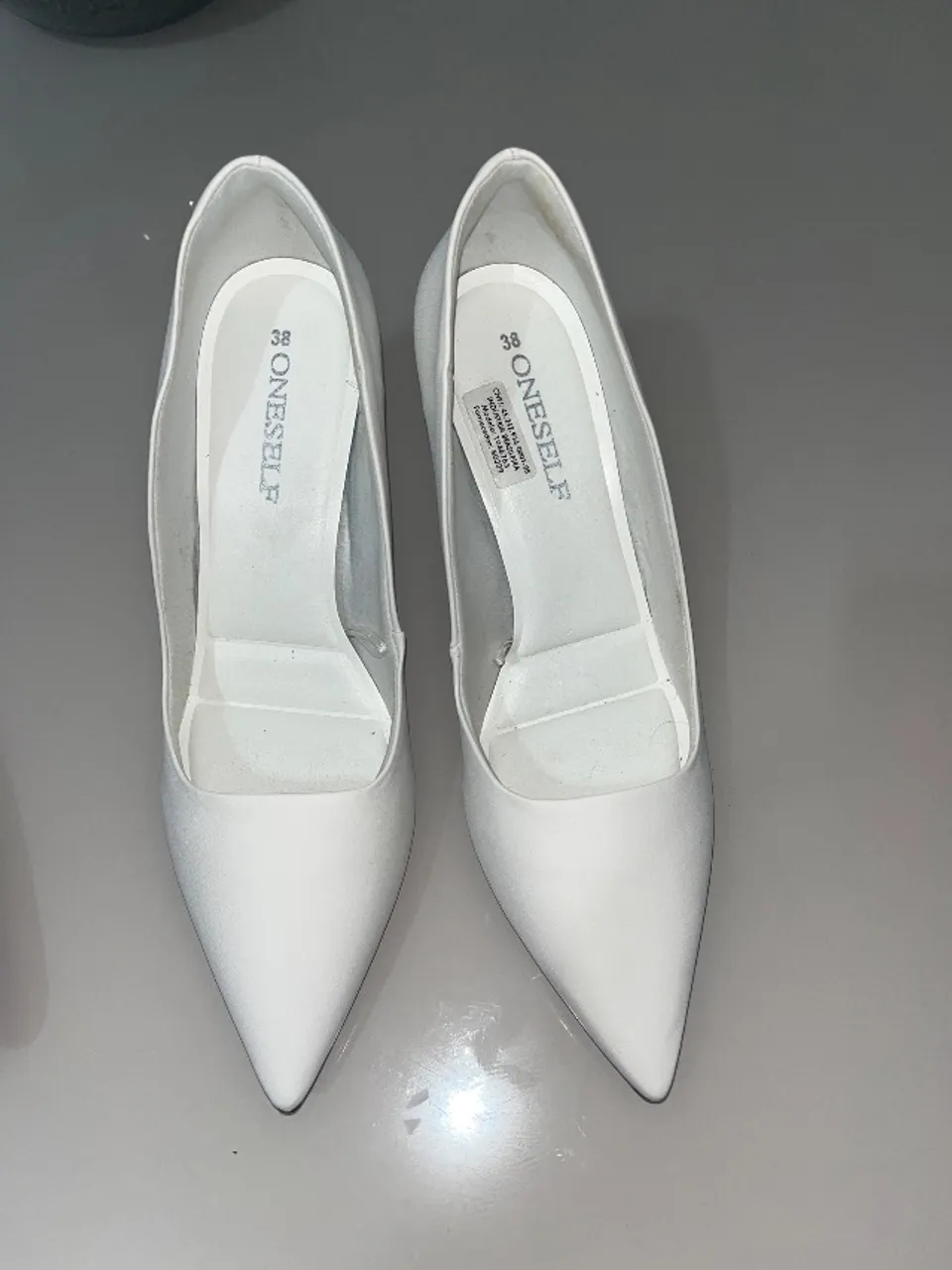 SAPATOS NUNCA USADOS