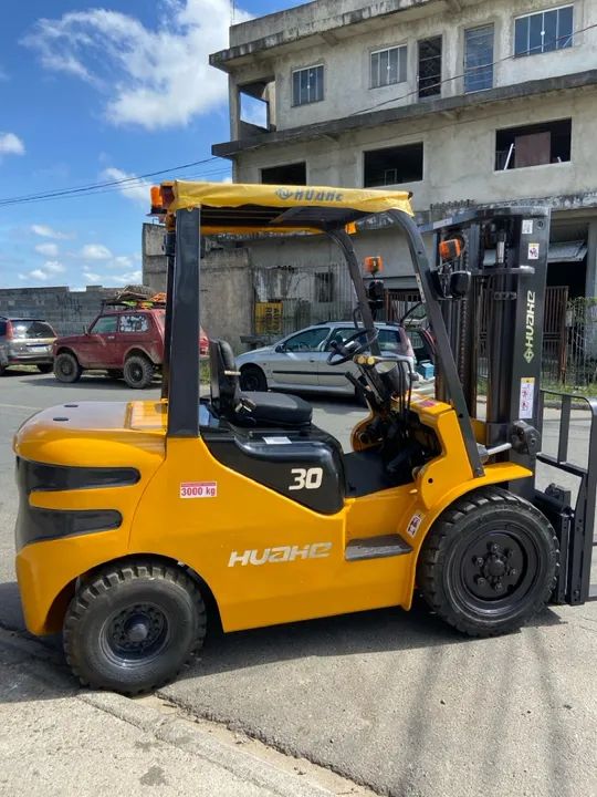 Empilhadeira 3 toneladas - HUAHE - Foto 3