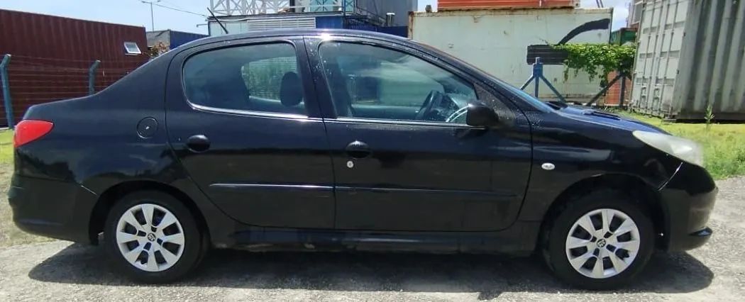 Peugeot 207 passion 1.4 sedan completo 2012  <br> - Foto 5