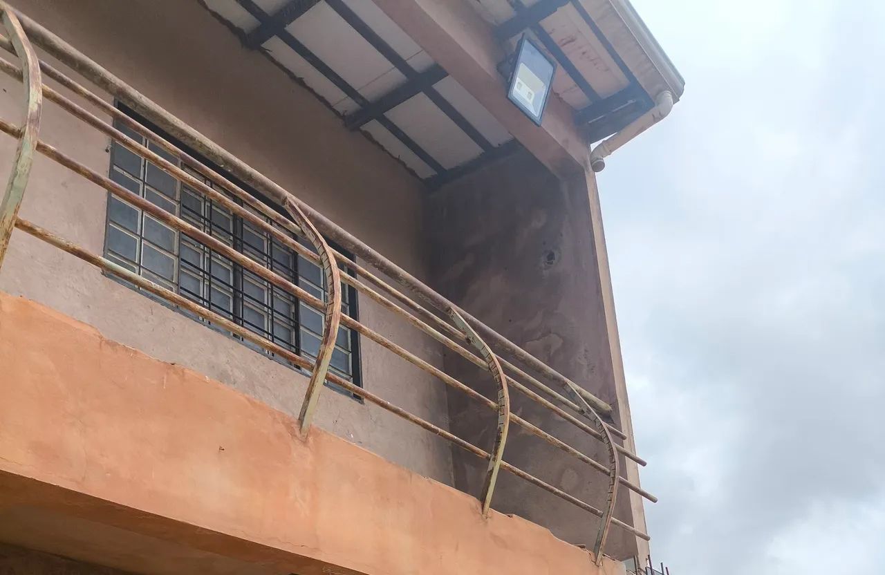 Parapeito de ferro  - Foto 3