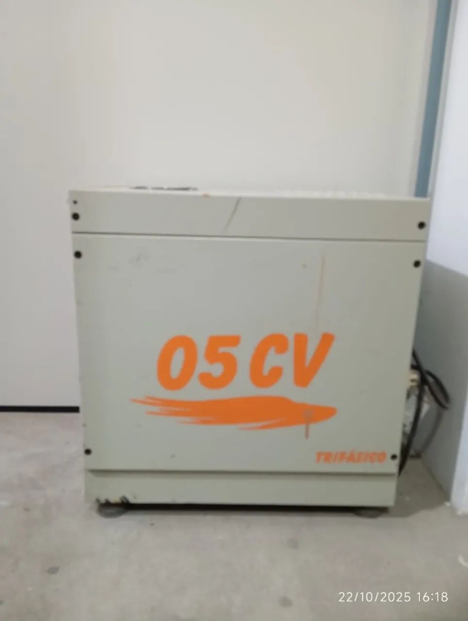 Transformador gerador trifásico  Sinclair de 220V para 220 trifásico 5CV. - Foto 2