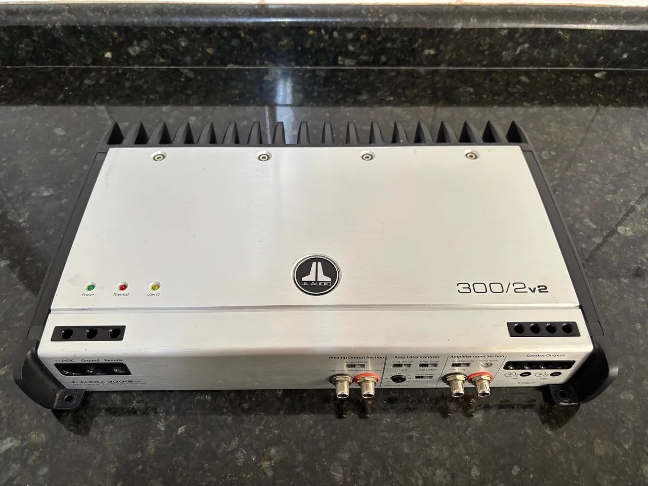 JL Audio Slash v2 Series 500/1v2 Mono subwoofer amplifier