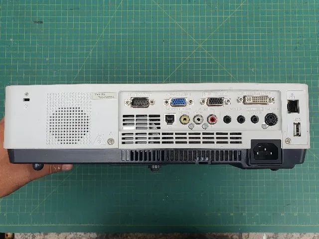 Projetor Sanyo 3.500 LÚMENS PLC-XU35355A POUCO USADO R$699,00   - Foto 4