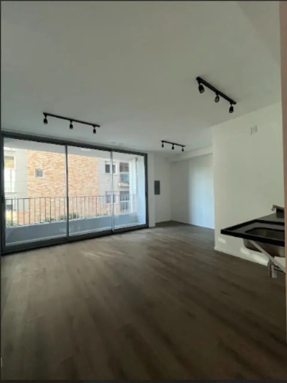 Studio à venda em Pinheiros, São Paulo - SP: 1 quarto, 1 banheiro, 30m² de área - Viva com