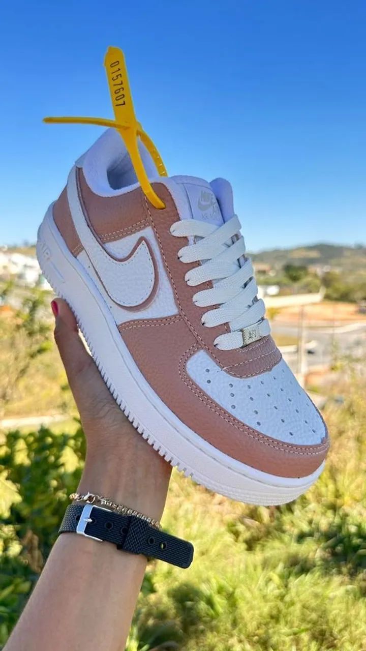 Tênis Nike Air Force 1 Rosa e Branco Diversos entregamos 