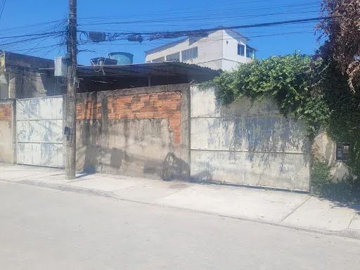Galpão com 465 m² em Itaipu - Niterói/RJ.