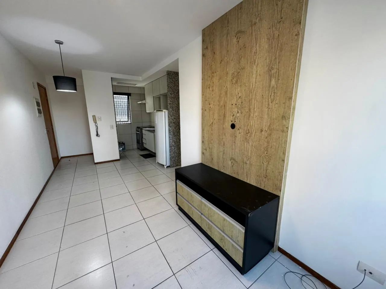 Apartamento para aluguel possui 54 metros quadrados com 2 quartos