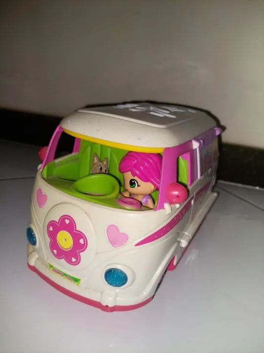 Vendo combi de brinquedo com boneca e afins - Foto 3