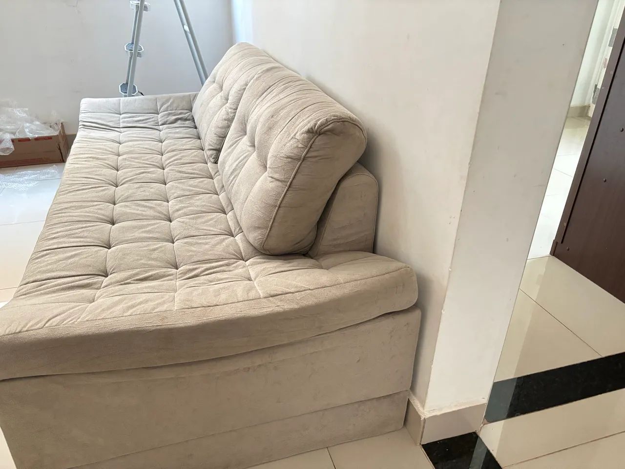 Sofá muito confortável 65568123106563122