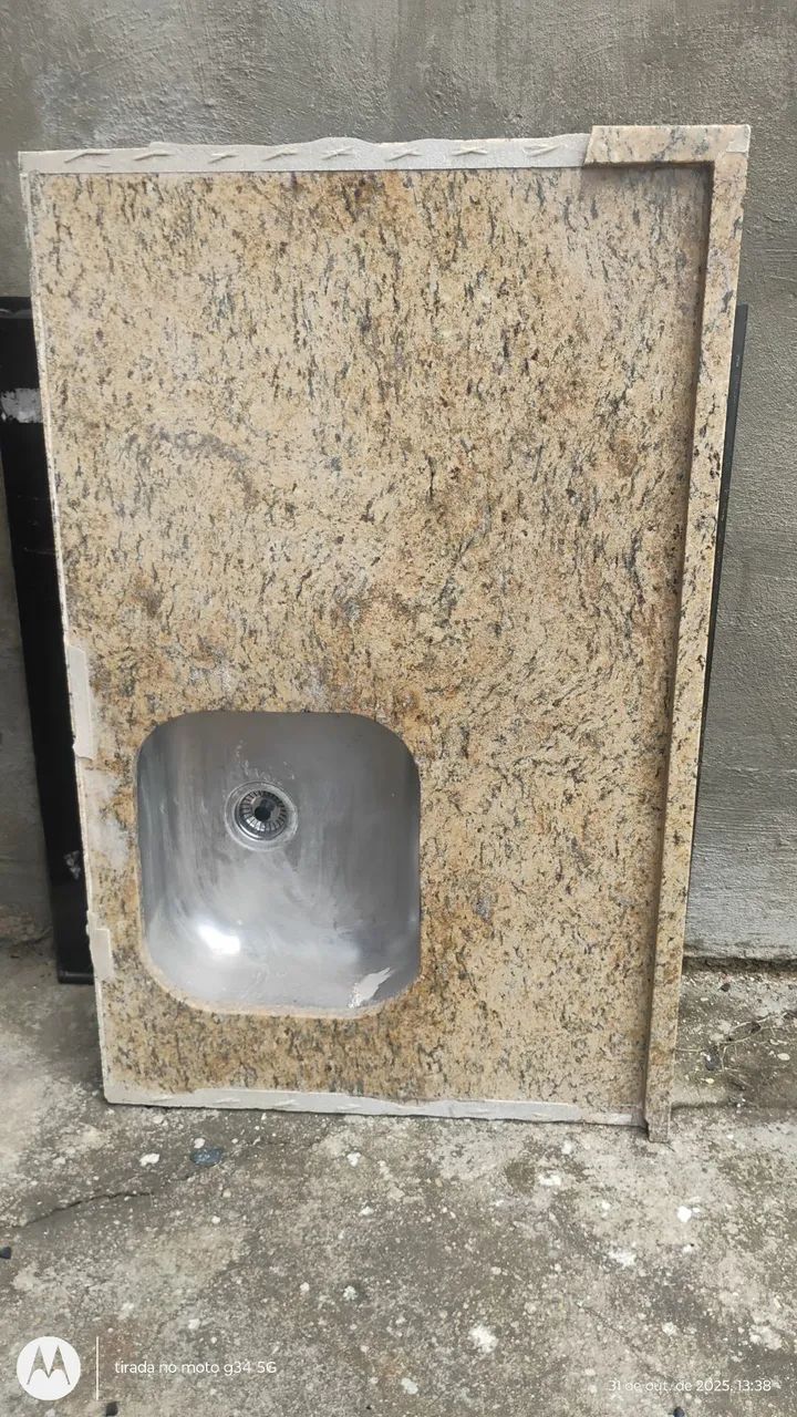 Pia De Granito 