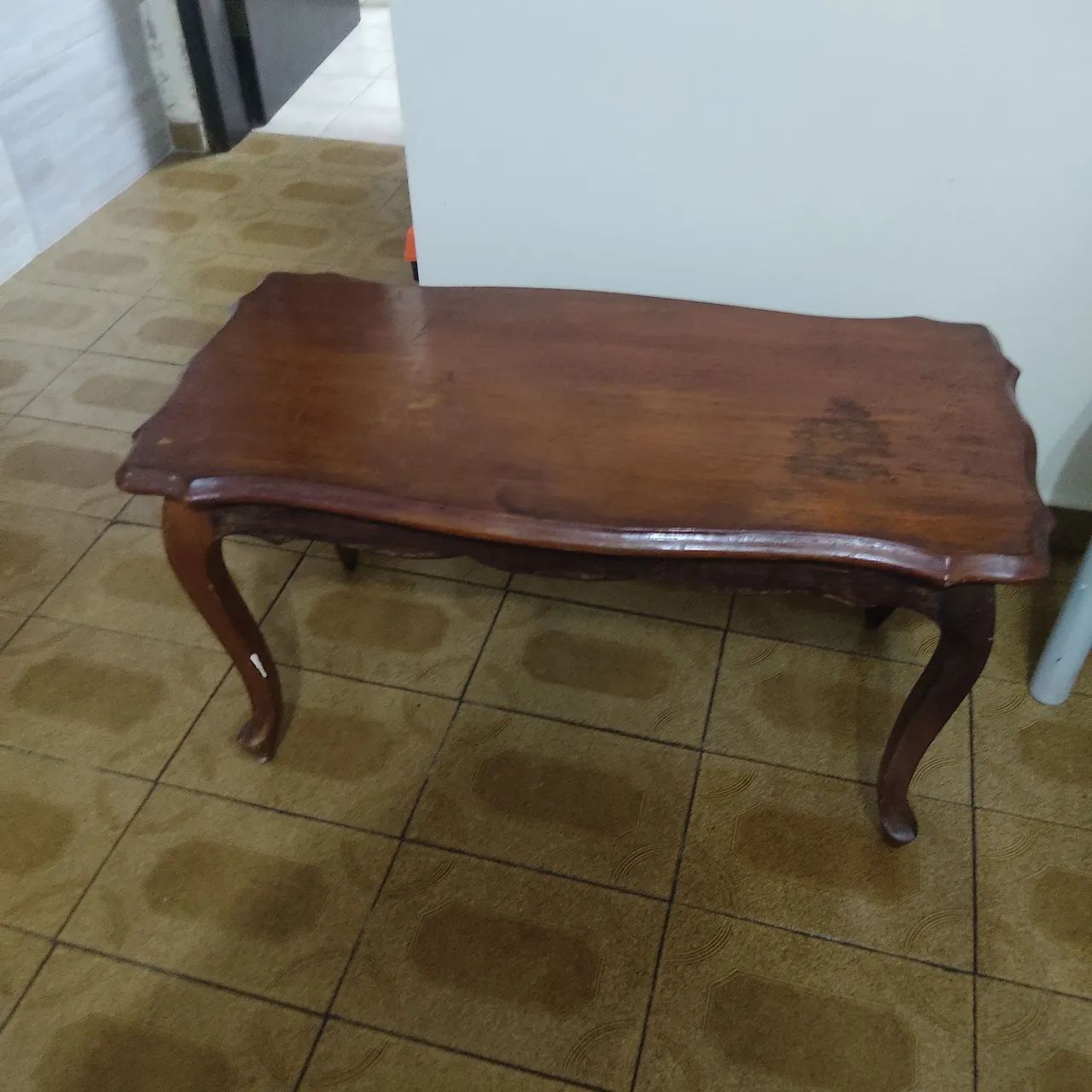 Mesa de centro antiga, Luis xv, chinpandelle, madeira maciça 