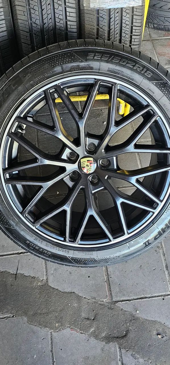 Rodas Porsche 18 polegadas furação 5x105  - Foto 2