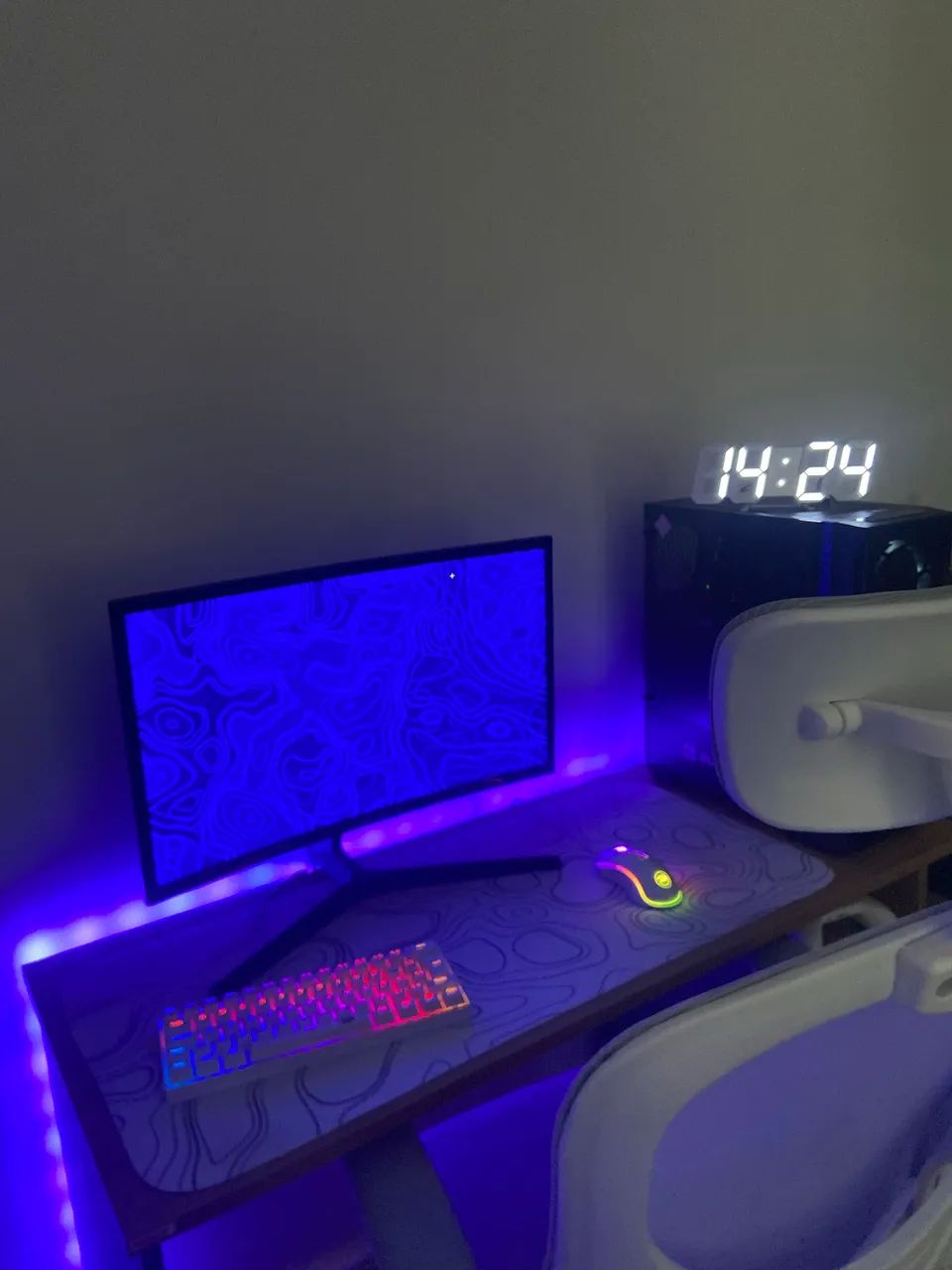 NOVO! Monitor Samsung Odyssey CRG5 / 144hz / 24 Polegadas / EM PERFEITO ESTADO - Foto 2