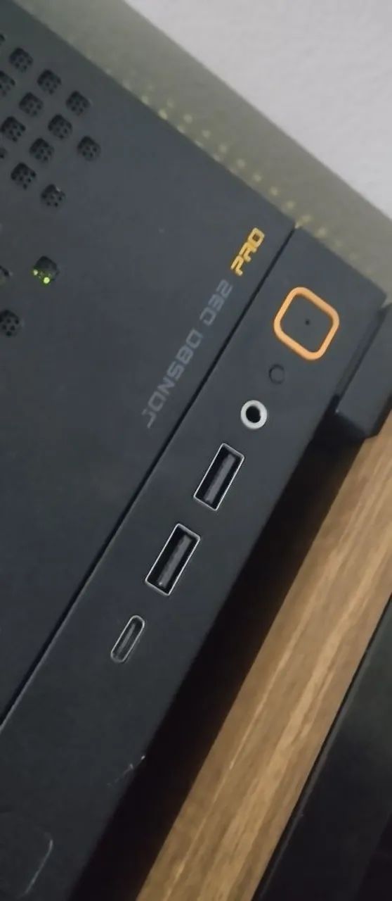 Jonsbo D32 PRO Case (1 month of use)64166982942337120