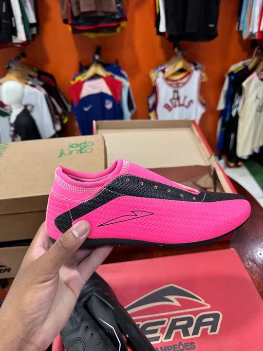 VENDO MEU ESTOQUE DE CHUTEIRAS  - Foto 5