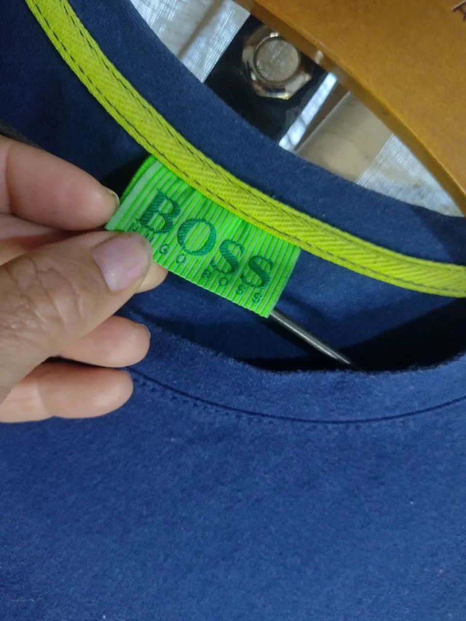 Camisa de malha Hugo Boss. - Foto 2