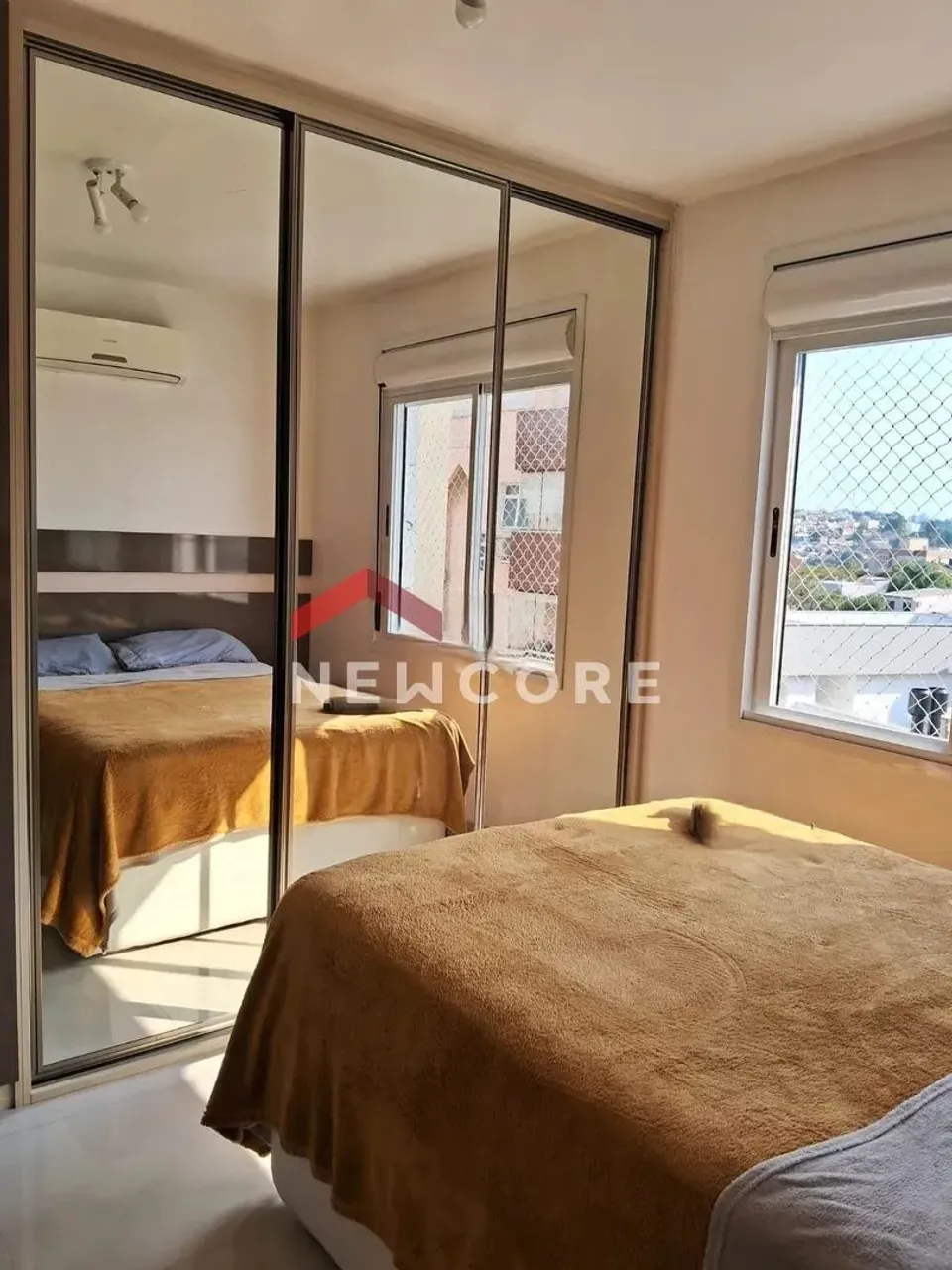 Apartamento em Rua Marina Sirângelo Castello - Jardim Itu - Porto Alegre/RS